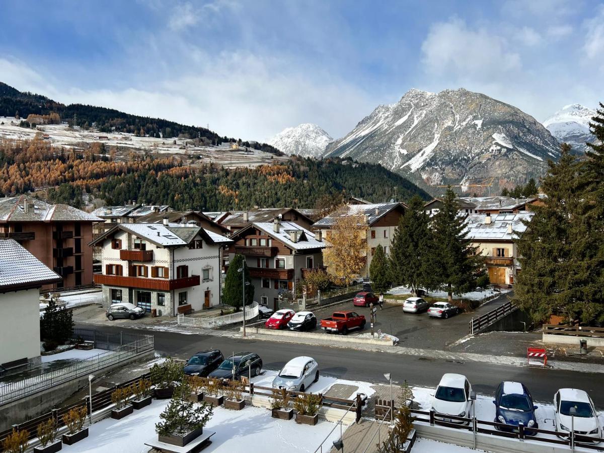 Il Pettirosso - Casa Vacanze Бормио Экстерьер фото