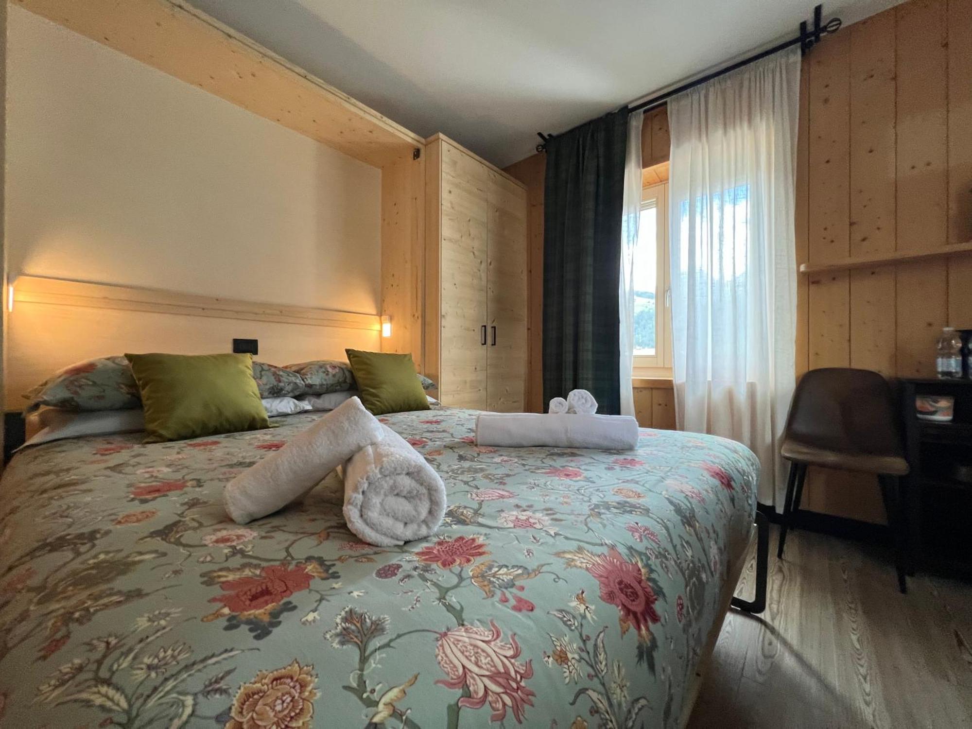 Il Pettirosso - Casa Vacanze Бормио Экстерьер фото